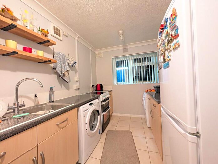 2 Bedroom Flat To Rent In Horns Lane, Norwich, NR1