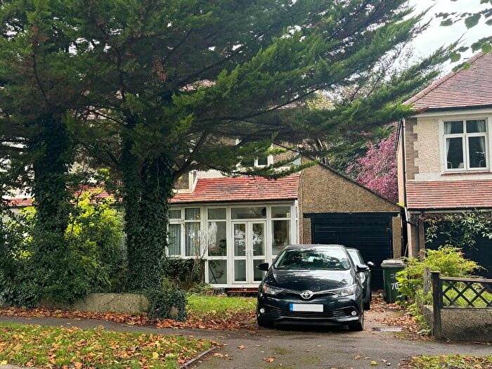 3 Bedroom Semi-Detached House To Rent In Boundary Road, Carshalton, Greater London, SM5