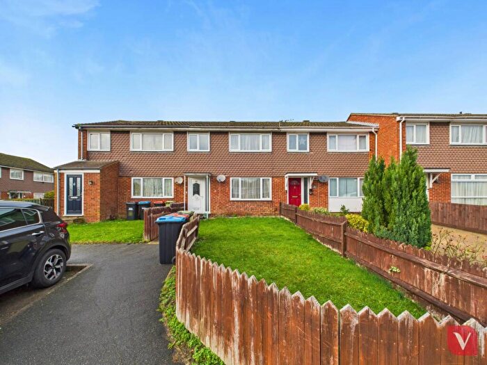 3 Bedroom Terraced House To Rent In Inverness Close, Milton Keynes, MK3