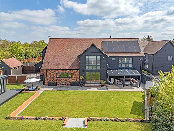 5 Bedroom Detached House For Sale In Trenders Avenue, Rayleigh, Essex, SS6