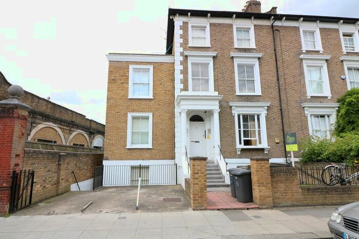 Studio To Rent In Ravenscourt Road, Ravenscourt Park, London., W6