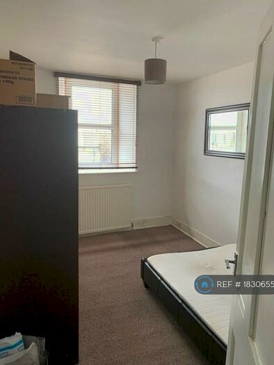 2 Bedroom Flat To Rent In Jamaica Street, Aberdeen, AB25
