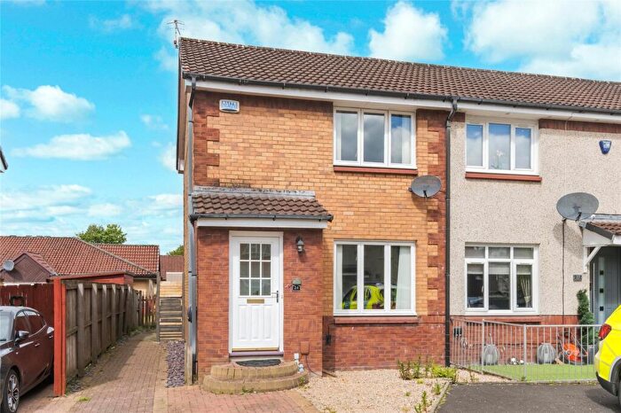 2 Bedroom End Of Terrace House For Sale In Felton Place, Yoker, Glasgow, G13