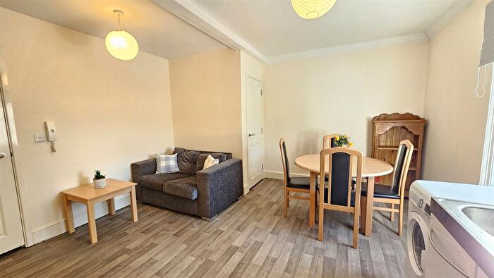 1 Bedroom Flat To Rent In Flat, C High Street, Mildenhall, Bury St. Edmunds, IP28
