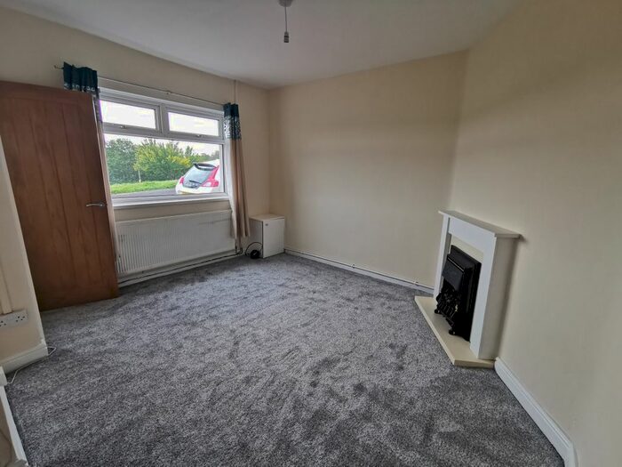 2 Bedroom End Of Terrace House To Rent In St Ann's Crescent, Bargoed, CF81