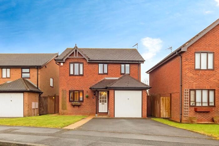 4 Bedroom Detached House For Sale In Patterdale Close, Gamston, Nottingham, NG2