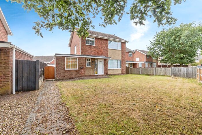 3 Bedroom Detached House For Sale In Birchwood Avenue, Lincoln, LN6