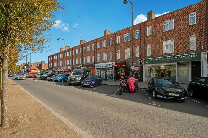 1 Bedroom Apartment For Sale In Joel Street, Northwood, Middlesex, HA6
