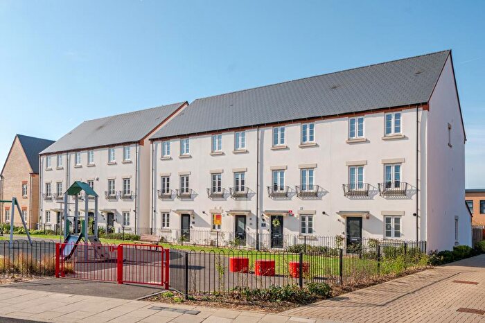 4 Bedroom Terraced House To Rent In Chester Road, Bicester, OX26