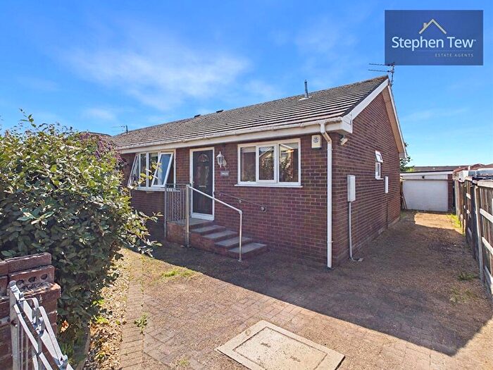 2 Bedroom Bungalow For Sale In Carterville Close, Blackpool, FY4