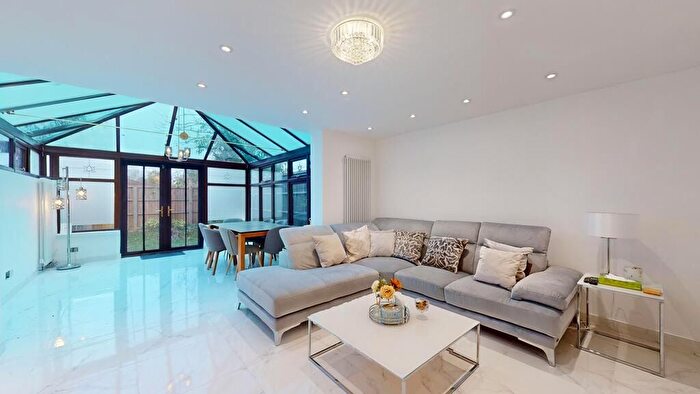 3 Bedroom Terraced House To Rent In Chenduit Way, Stanmore, HA7