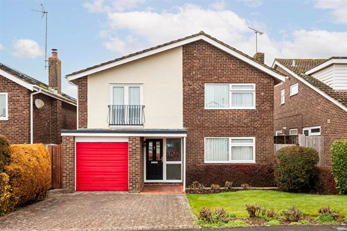 4 Bedroom Detached House For Sale In Welbeck Close, Burgess Hill, RH15
