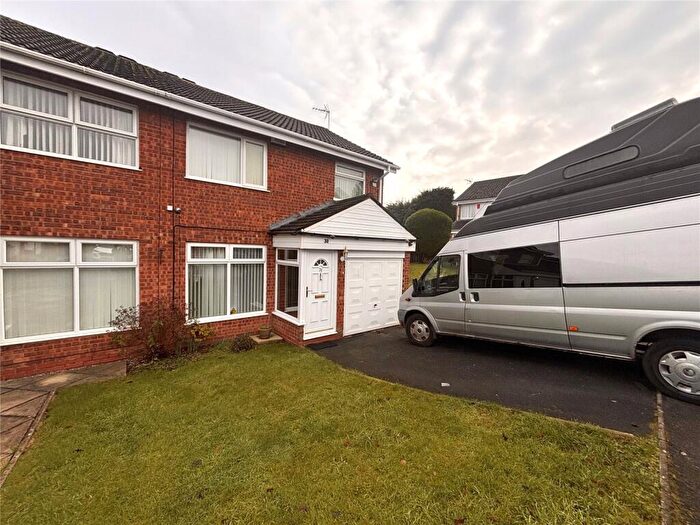 3 Bedroom Semi Detached House For Sale In Marbury Close, Birmingham, West Midlands, B38