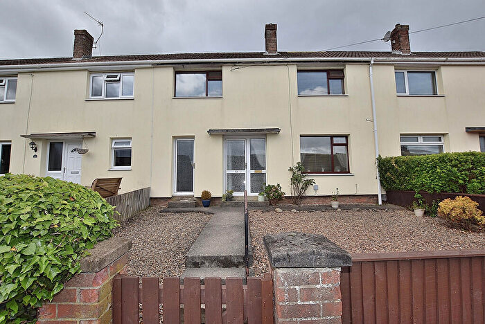 3 Bedroom Terraced House For Sale In St. Johns Road, Hipswell, DL9