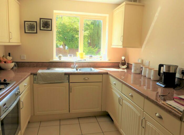 4 Bedroom Semi-Detached House To Rent In Cappards Road, Bishop Sutton, Bristol, BS39