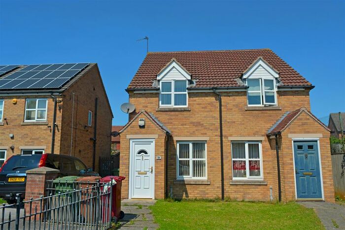 2 Bedroom Semi-Detached House To Rent In Abbotts Road, Scunthorpe, DN17