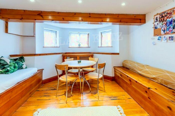 3 Bedroom Flat To Rent In Northolme Road, N5