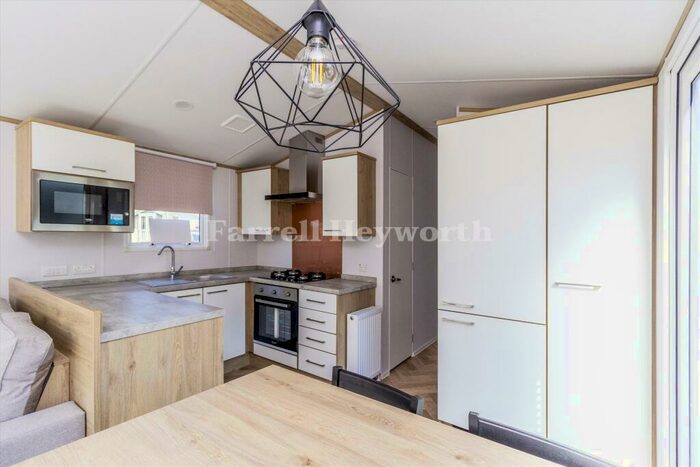 2 Bedroom Bungalow For Sale In Bottomdale Road, Slyne, Lancaster, LA2
