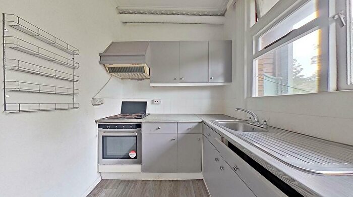 1 Bedroom Flat For Sale In High Street, Herne Bay, CT6