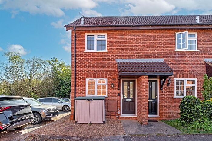 1 Bedroom End Terrace House For Sale In Wilstone Drive, Jersey Farm, St Albans, AL4