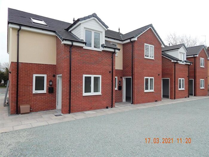 1 Bedroom Maisonette To Rent In Woodrow Gardens, Redditch, B98