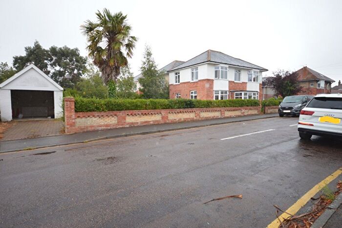 5 Bedroom Detached House For Sale In Greenwood Road, Winton, Bournemouth, BH9