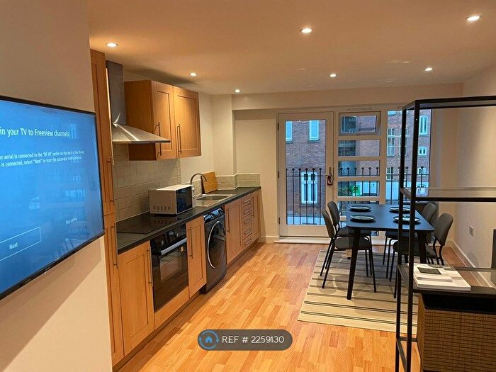 1 Bedroom Flat To Rent In Wilton Place, Salford, M3