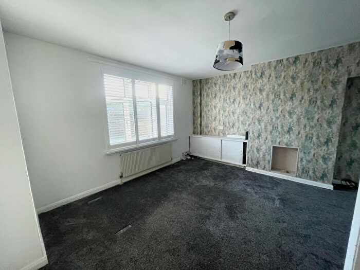 1 Bedroom Flat To Rent In Pitmaston Road, Hall Green, B28