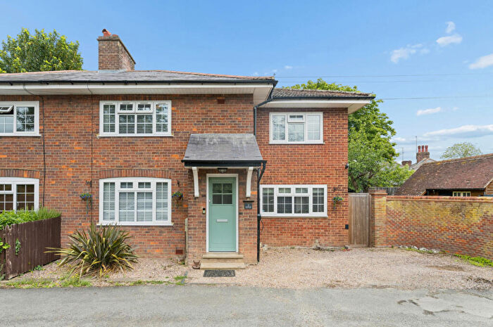 4 Bedroom Semi-Detached House For Sale In Northall Road, Eaton Bray, LU6