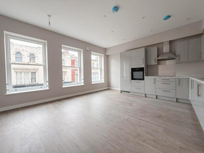 1 Bedroom Apartment To Rent In Sutton Court Road, Sutton, SM1