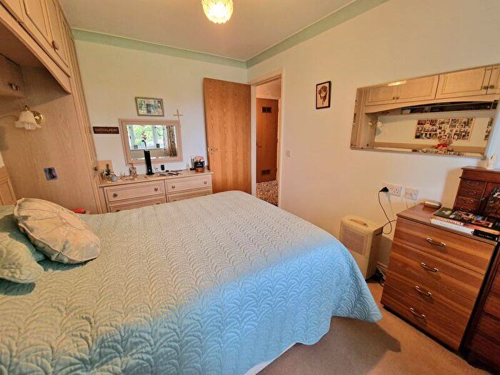 2 Bedroom Apartment For Sale In The Beeches, Stockport Road, SK6