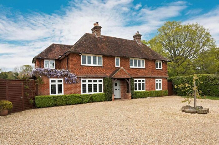 4 Bedroom Detached House For Sale In Plaistow Road, Dunsfold, GU8