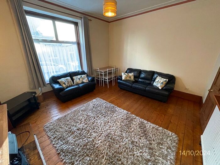 1 Bedroom Flat To Rent In Howburn Place, Ground Floor Right, Aberdeen, AB11