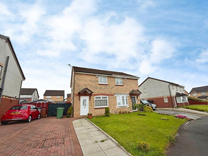 2 Bedroom Semi-Detached House For Sale In Briarcroft Road, Glasgow, G33
