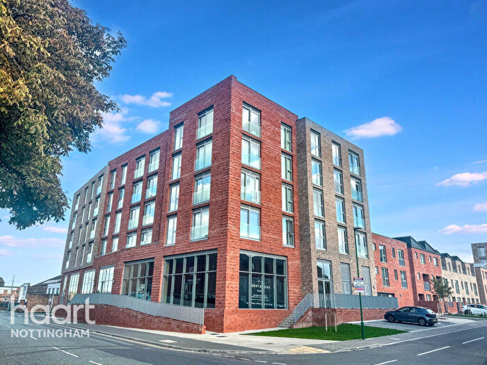 2 Bedroom Apartment For Sale In Meadow Lane, Nottingham, NG2