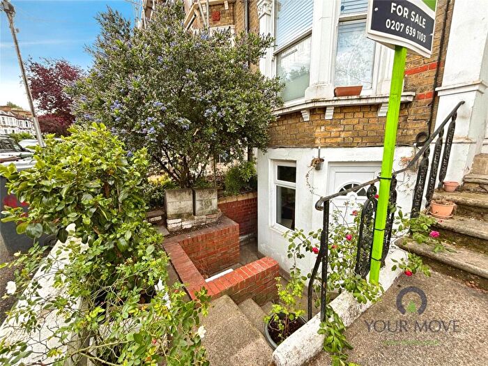1 Bedroom Flat For Sale In Waller Road, London, SE14