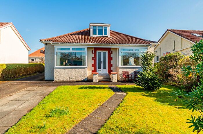 3 Bedroom Detached Bungalow For Sale In Cardross Road, Helensburgh, G84