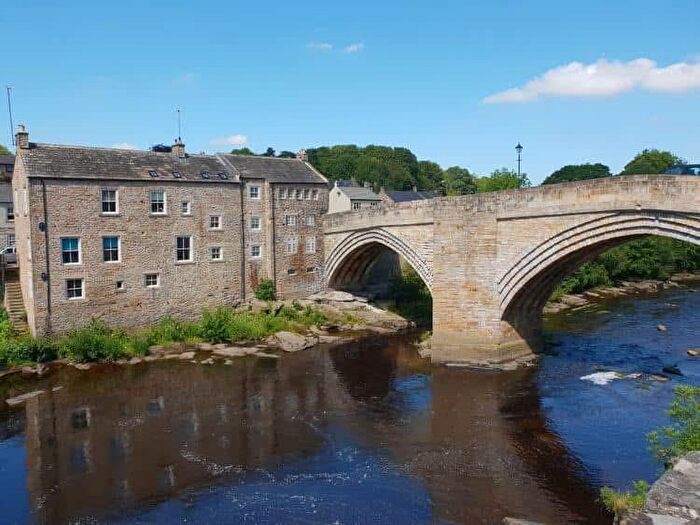 2 Bedroom Flat For Sale In Bridge End, Barnard Castle, DL12