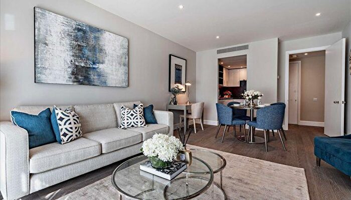 2 Bedroom Apartment To Rent In London, E14