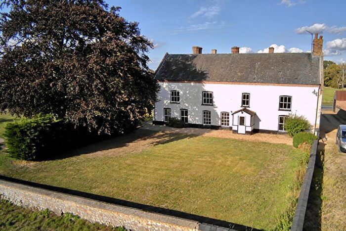 6 Bedroom Detached House For Sale In , Thetford Road, Northwold, Thetford, Norfolk, IP26