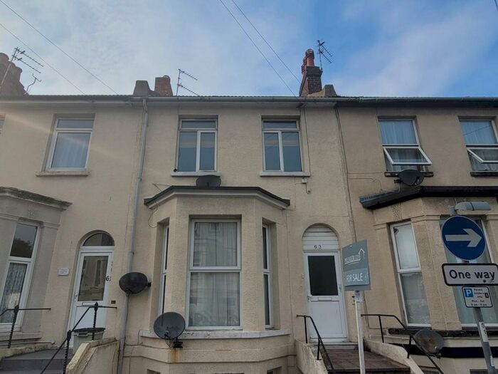1 Bedroom Flat To Rent In Langney Road, Eastbourne, BN21