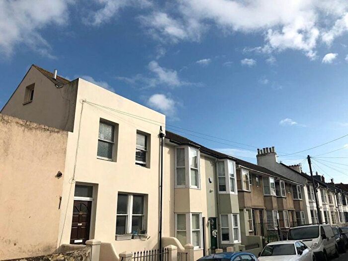 1 Bedroom Flat To Rent In Centurion Road, Brighton, BN1
