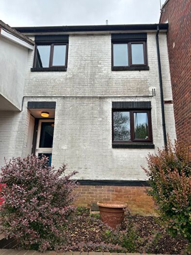 3 Bedroom Property To Rent In Jasper Walk, Northampton, NN3