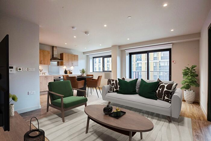 3 Bedroom Flat For Sale In Rutherford Way, Wembley Park, Wembley, HA9