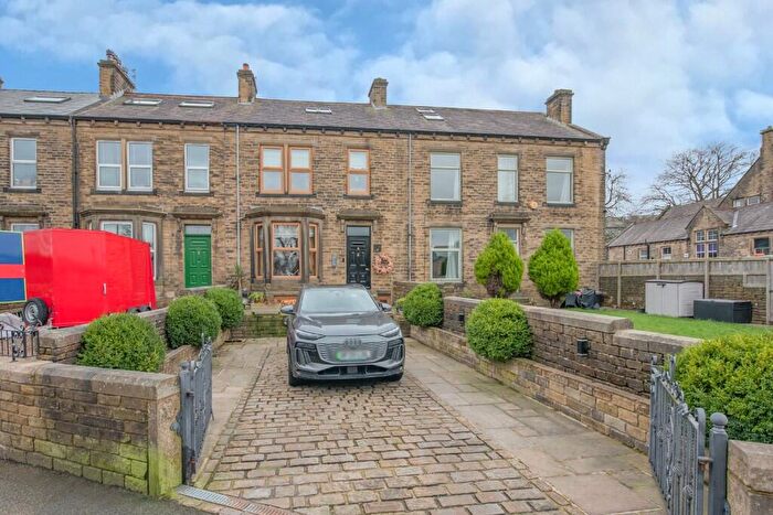 4 Bedroom Terraced House For Sale In Bridge Road, Sutton-in-Craven, BD20