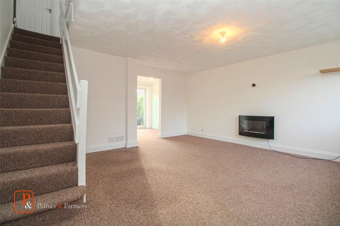 3 Bedroom End Of Terrace House To Rent In Rockhampton Walk, Colchester, Essex, CO2