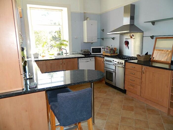 2 Bedroom Flat To Rent In High Street, North Berwick, East Lothian, EH39