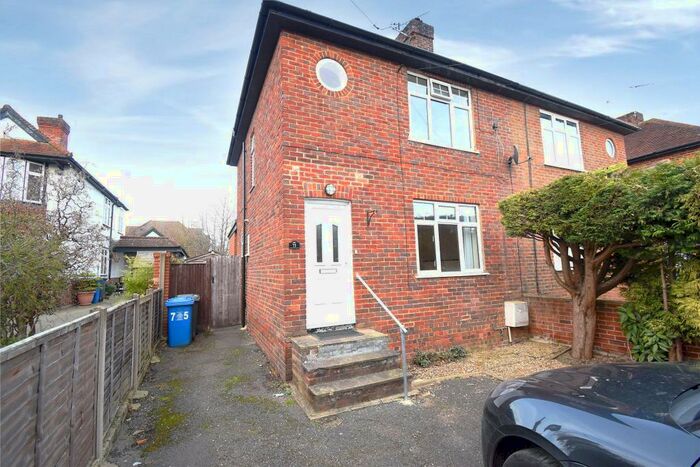 3 Bedroom Semi-Detached House To Rent In Ray Mill Road West, Maidenhead, Berkshire, SL6