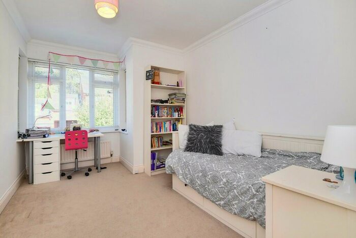 5 Bedroom Detached House For Sale In Downsview Gardens, Dorking, RH4