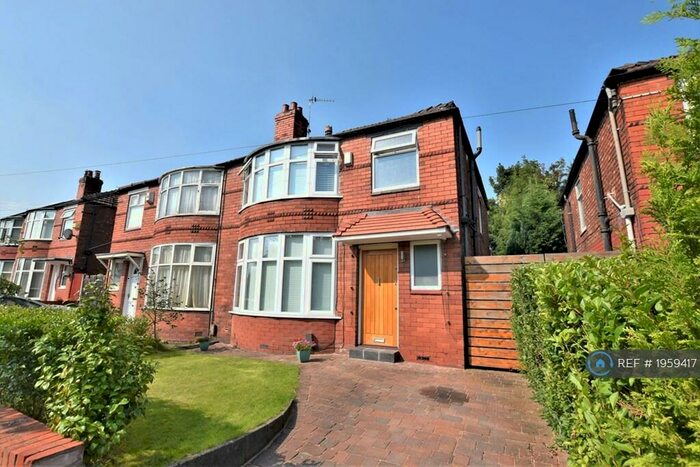 3 Bedroom Semi-Detached House To Rent In Fairholme Road, Manchester, M20